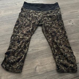 Lululemon, 25” leggings